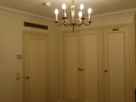 1373473210-2999758409 Paris-Hotel Mayfair停留在百年巴黎小酒店(2013英法德三國四城快速通過之13)