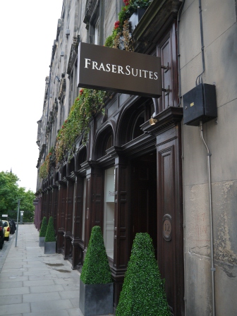 1373559556-3606938854 Edinburgh-Fraser Suites位於老城中心的優雅的小酒店(2013英法德三國四城快速通過之18)　