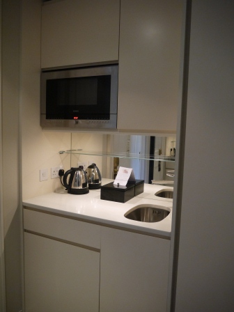 1373559594-1636256794 Edinburgh-Fraser Suites位於老城中心的優雅的小酒店(2013英法德三國四城快速通過之18)　