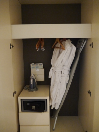 1373559602-1590009813 Edinburgh-Fraser Suites位於老城中心的優雅的小酒店(2013英法德三國四城快速通過之18)　