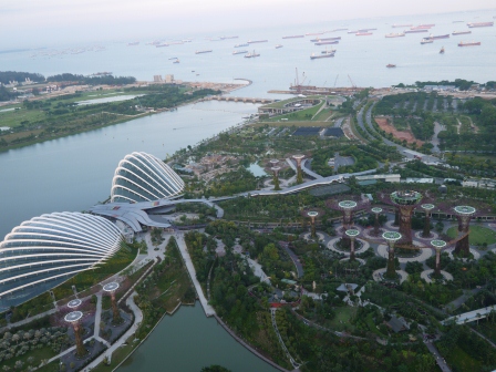 1373689796-4051502615 Singapore-Marina Bay Sands Infinity Pool金沙酒店57樓無邊際游泳池