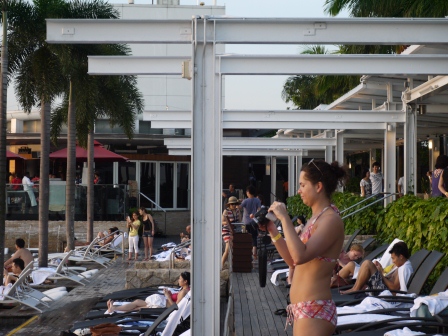 1373689798-3739330669 Singapore-Marina Bay Sands Infinity Pool金沙酒店57樓無邊際游泳池