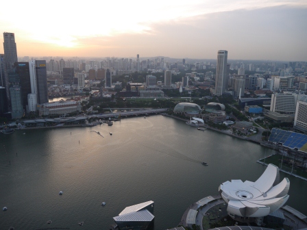 1373689804-3856865962 Singapore-Marina Bay Sands Infinity Pool金沙酒店57樓無邊際游泳池