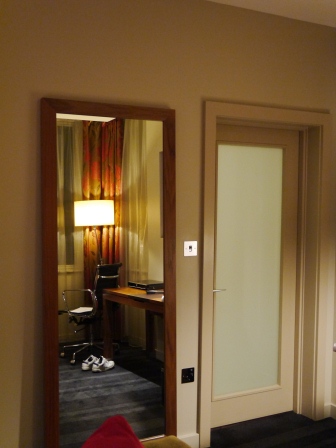 1373692693-3790792755 London-Apex London Wall Hotel倫敦金融區精品酒店(2013英法德三國四城快速通過之10)