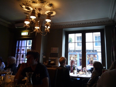 1373710038-3786243603 Edinburgh-Maison Bleue吃道地的蘇格蘭Haggis(2013英法德三國四城快速通過之19)