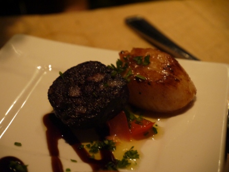 1373710039-141066950 Edinburgh-Maison Bleue吃道地的蘇格蘭Haggis(2013英法德三國四城快速通過之19)