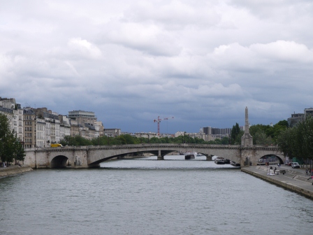1373903842-2108723964 Paris-塞納河邊享受Le Flore en l'Ile 冰淇淋&愛情鎖橋(2013英法德三國四城快速通過之16)