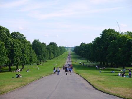 1374074499-2192836379 Windsor-溫莎小鎮閒晃 伊頓 泰晤士河與Long Walk(2013英法德三國四城快速通過之7)