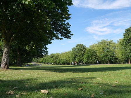 1374074501-764671419 Windsor-溫莎小鎮閒晃 伊頓 泰晤士河與Long Walk(2013英法德三國四城快速通過之7)