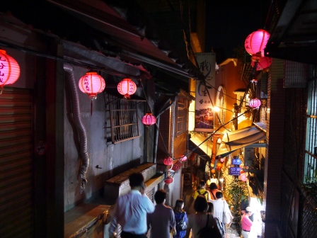 1374588676-3735169447 瑞芳-九份阿妹茶樓 泡茶乘涼好輕鬆