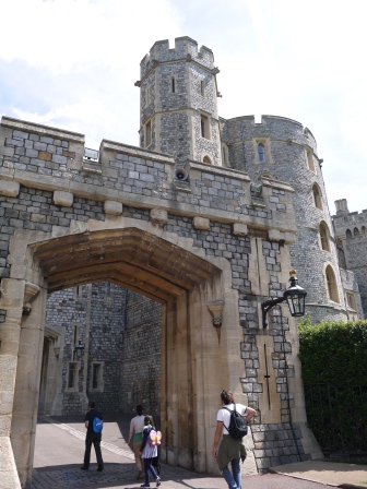 1374681308-1814386264 Windsor-溫莎城堡 女王一直在這裡(2013英法德三國四城快速通過之5)