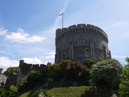 1374681317-2132349021 Windsor-溫莎城堡 女王一直在這裡(2013英法德三國四城快速通過之5)