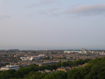 1375541285-2233587422 Edinburgh-世界文化遺產愛丁堡之天際線Calton Hill(2013英法德三國四城快速通過之22)