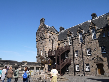 1375805626-2422114846 Edinburgh-世界文化遺產之愛丁堡城Edinburgh Castle(2013英法德三國四城快速通過之23)
