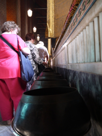1375855754-1743713394 Bangkok-WatPho臥佛寺 係金耶