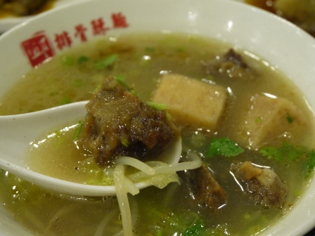1377176257-3017295020 竹北-竹東邱記排骨酥麵 排骨酥湯夠味
