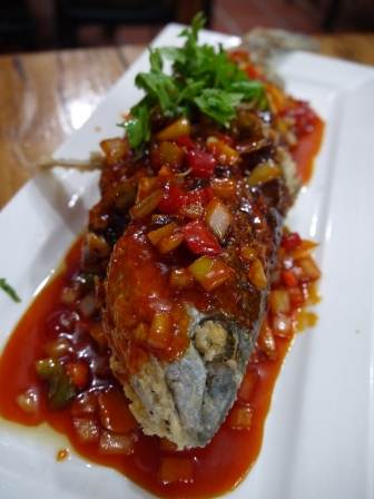 1377919721-1219949617 竹北-逸香園家常美食 汽車美容加味