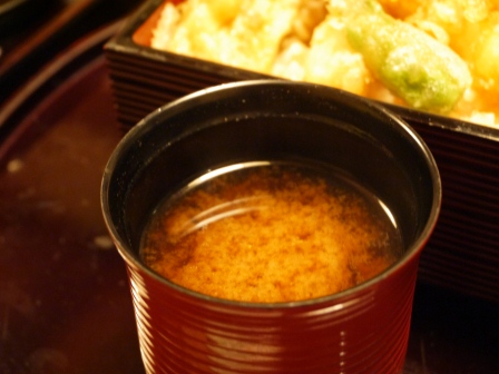 1379558992-3121556086 Kyoto-がんこ頑固 三条本店 傳統壽司美味