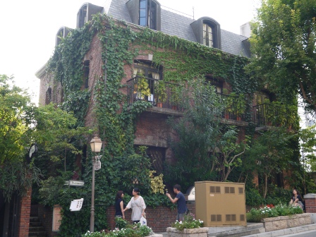 1379594745-3757347580 Kobe-北野坂にしむら珈琲店(Nishimura西村) 優雅咖啡廳 歇腿一下繼續衝