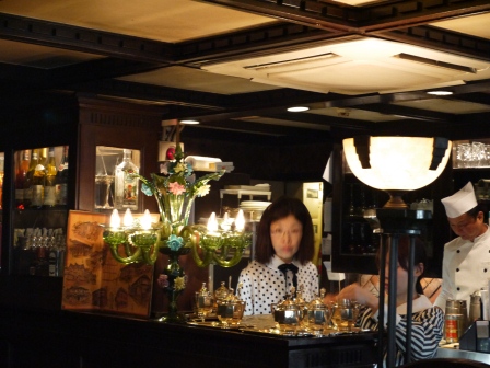 1379594750-2921234688 Kobe-北野坂にしむら珈琲店(Nishimura西村) 優雅咖啡廳 歇腿一下繼續衝