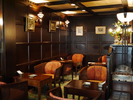 1379594751-2510983765 Kobe-北野坂にしむら珈琲店(Nishimura西村) 優雅咖啡廳 歇腿一下繼續衝