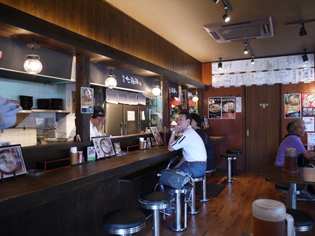 1380417525-2835301360 Kyoto-二條城旁小拉麵店 七福神 湯頭濃郁
