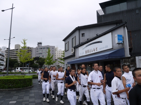 1380417525-3094995336 Kyoto-二條城旁小拉麵店 七福神 湯頭濃郁