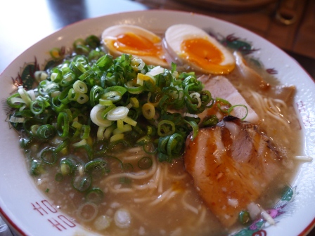 1380417527-3993079591 Kyoto-二條城旁小拉麵店 七福神 湯頭濃郁
