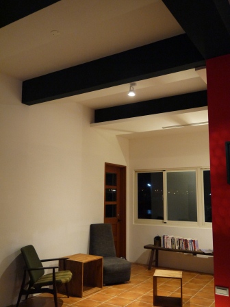 1381304819-177144308 頭城-合盛66 田中央白色小屋內的輕鬆 這民宿一定要推薦