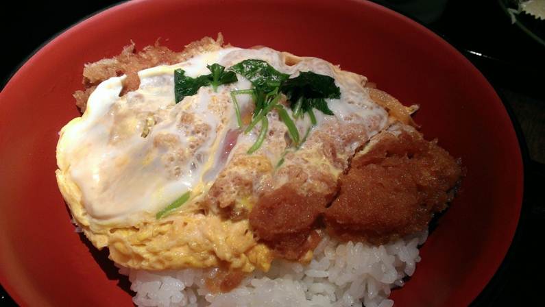 1382279395-3647525339 新竹-珍品天丼屋 豬排丼軟嫩好吃