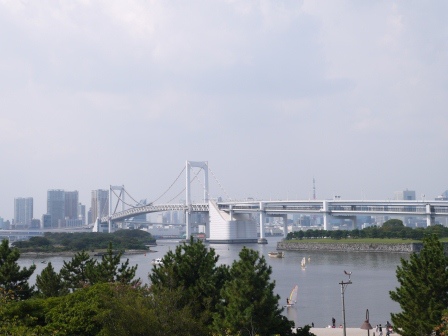 1382942351-2468631318 Odaiba-台場真有趣 走不透之一(百合海鷗號/自由女神/彩虹大橋/Aqua City/富士電視台)