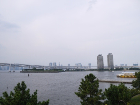 1382942361-2837766179 Odaiba-台場真有趣 走不透之一(百合海鷗號/自由女神/彩虹大橋/Aqua City/富士電視台)