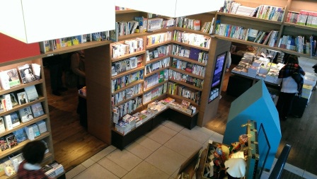 1383971806-3731049841 Daiganyama-書店怎麼可以這麼美 代官山的蔦屋書店