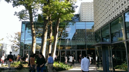 1383971830-3374558800 Daiganyama-書店怎麼可以這麼美 代官山的蔦屋書店