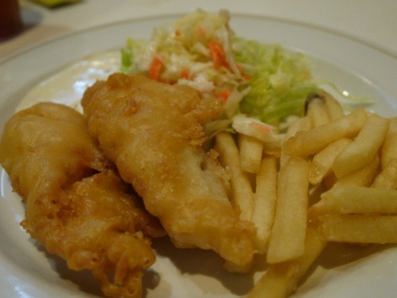 1385885308-340257385 Singapore-圖書館裡的小吃Hanis英式Fish and Chips