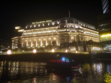 1385905366-3030002559 Singapore-五星級酒店五星級強度的冷氣 冷到感冒的Fullerton Hotel