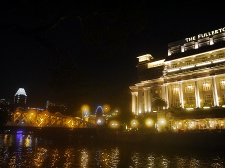 1385905370-3627777843 Singapore-五星級酒店五星級強度的冷氣 冷到感冒的Fullerton Hotel
