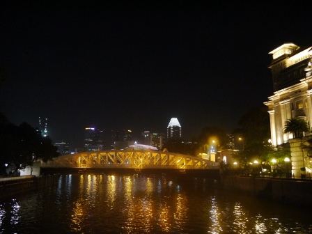 1385905374-3863865930 Singapore-五星級酒店五星級強度的冷氣 冷到感冒的Fullerton Hotel