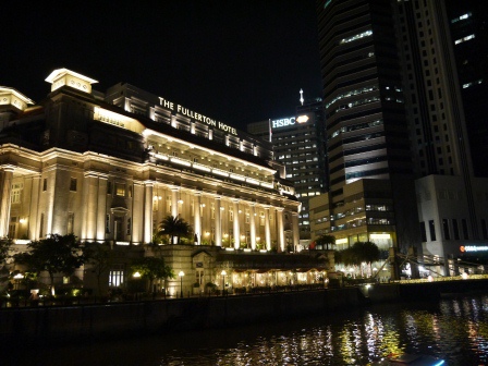 1385905392-555699666 Singapore-五星級酒店五星級強度的冷氣 冷到感冒的Fullerton Hotel