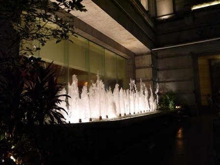 1385905400-627028868 Singapore-五星級酒店五星級強度的冷氣 冷到感冒的Fullerton Hotel