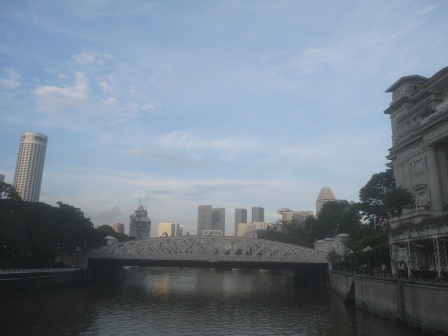 1385905413-1966498329 Singapore-五星級酒店五星級強度的冷氣 冷到感冒的Fullerton Hotel