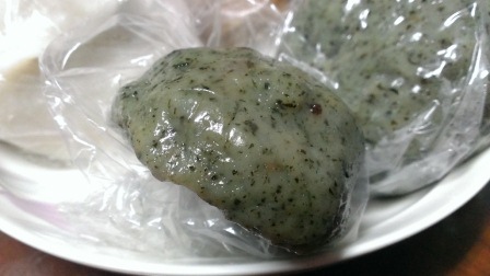 1386075901-80348760 中壢-三角店客家菜包 中壢果真菜包聚集
