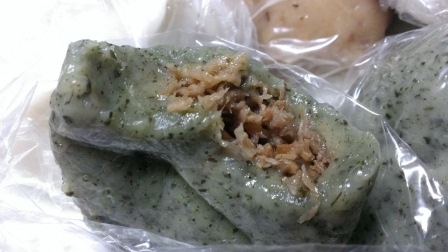1386075902-884790463 中壢-三角店客家菜包 中壢果真菜包聚集