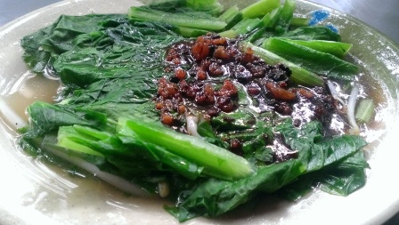 1386414603-3005464174 新竹-東園國小旁茄苳大樹下麵店 排隊名店但非常沒規劃