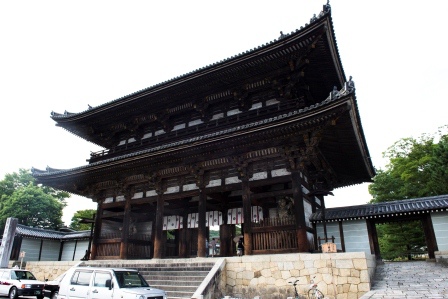 1386507682-716080343 Kyoto-仁和寺 沒有櫻花的賞櫻名所