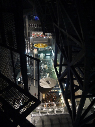 1387024881-2590760731 Kyoto-京都車站 是車站是百貨公司也是觀光景點