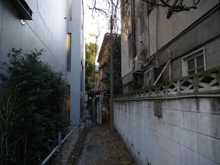 1389530124-3583683030 Omotesando-表參道 超美的建築摩登的商店還有小巷裡特色的小店