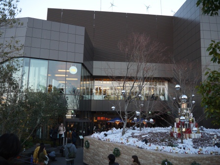 1389530134-2583857024 Omotesando-表參道 超美的建築摩登的商店還有小巷裡特色的小店