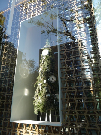 1389530785-88600901 Omotesando-表參道 超美的建築摩登的商店還有小巷裡特色的小店