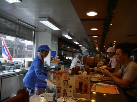1390807030-1808519612 Bangkok-Took Lae Dee泰式早餐店 午餐料理早上吃